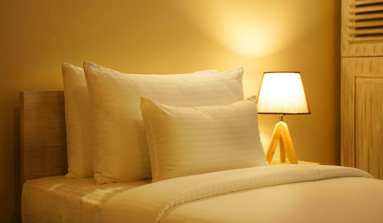 Olinia Airport Hotel Katunayaka Eksteriør billede