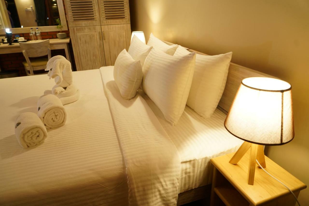 Olinia Airport Hotel Katunayaka Eksteriør billede